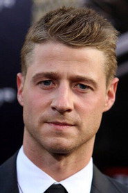 Ben McKenzie — მსახიობი