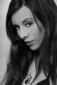 Kerri Taylor — მსახიობი