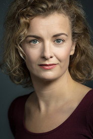 Lucy Russell — მსახიობი