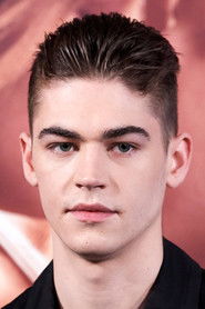 Hero Fiennes Tiffin — მსახიობი