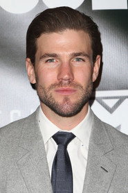 Austin Stowell — მსახიობი