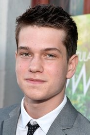 Liam James — მსახიობი
