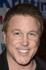 Lochlyn Munro — მსახიობი