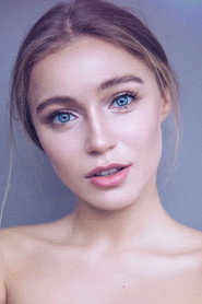 Arina Postnikova — მსახიობი