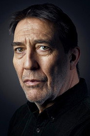 Ciarán Hinds — მსახიობი