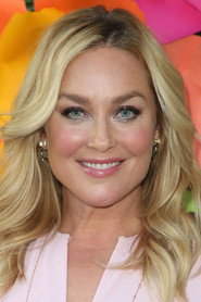 Elisabeth Röhm — მსახიობი