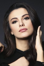 Tuvana Türkay — მსახიობი