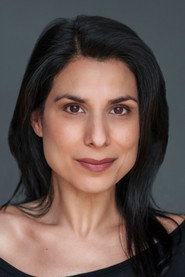 Laara Sadiq — მსახიობი