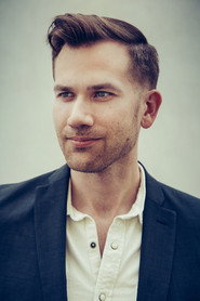 Aaron Moorhead — მსახიობი