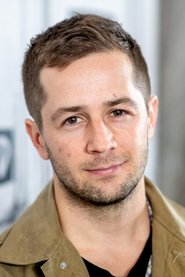 Michael Angarano — მსახიობი