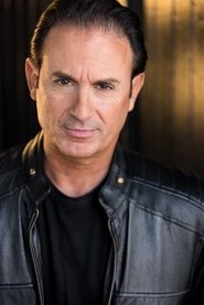 Julian Flynn — მსახიობი