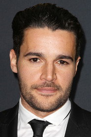 Christopher Abbott — მსახიობი