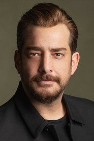 Enis Arıkan — მსახიობი